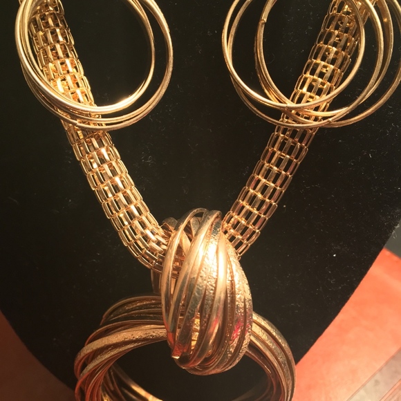 Necklace Set - Picture 4 of 8